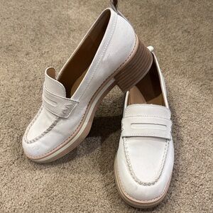 Women's Crown Vintage Nirea Loafers